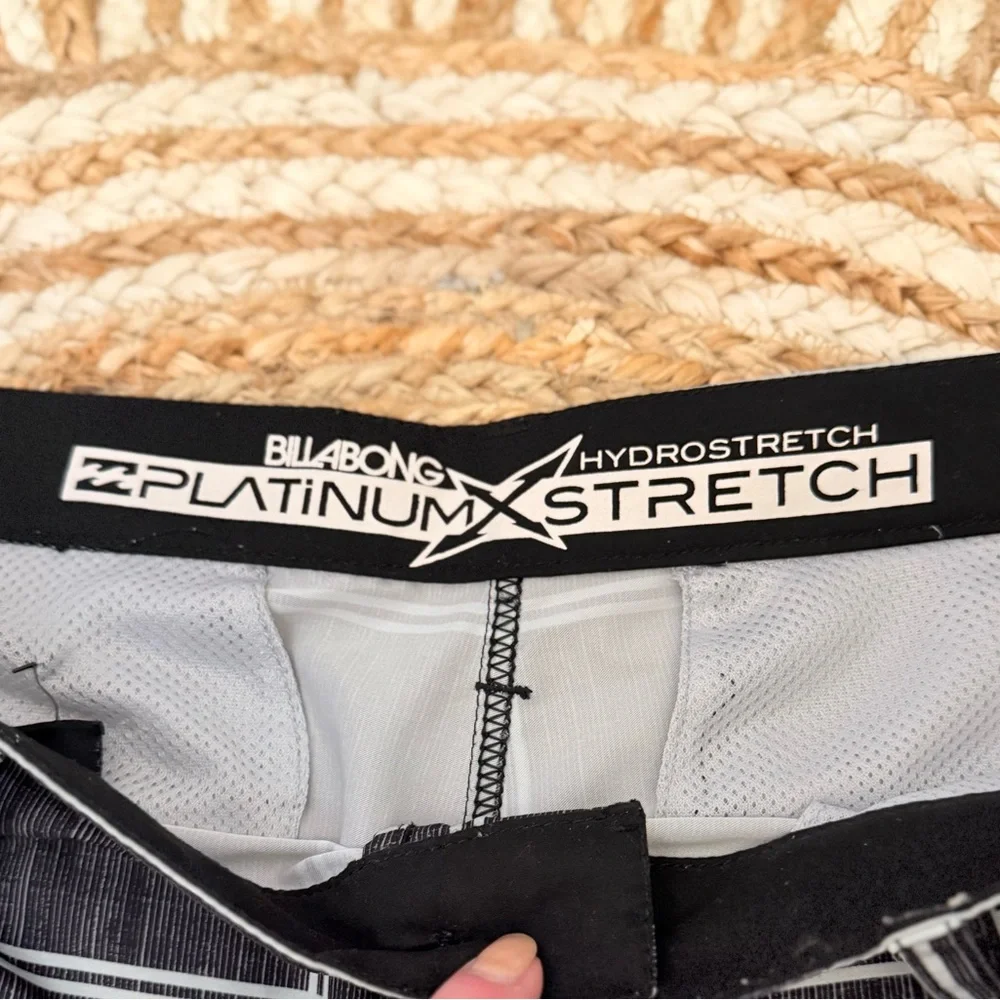 Men's‎ Black Billabong Board Shorts